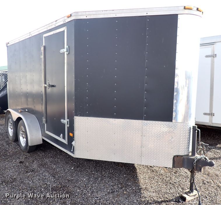 image for item DJ0010 2005 Haulmark FNV7X16WT2 enclosed cargo trailer
