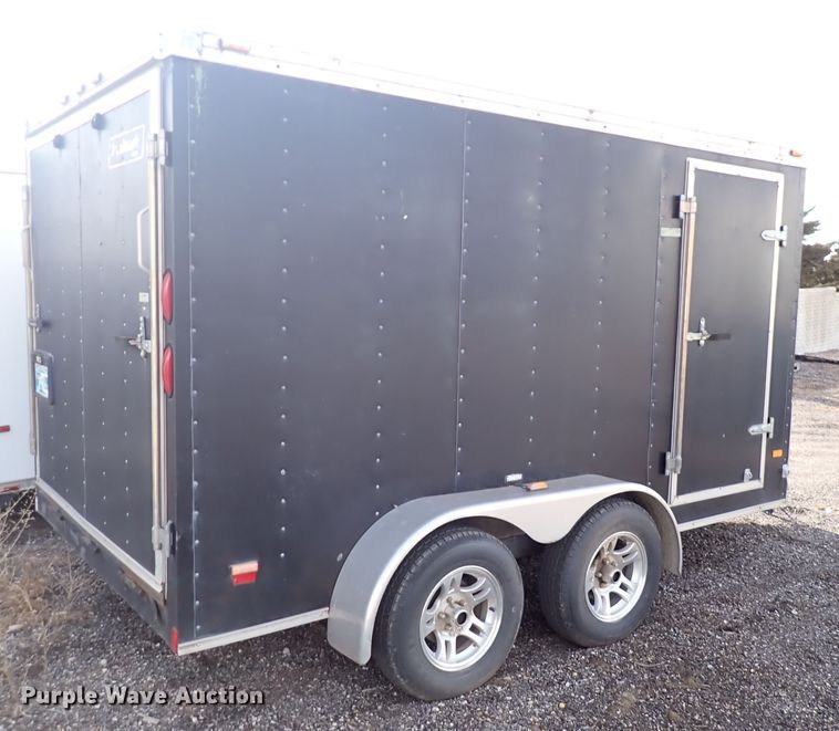 image for item DJ0010 2005 Haulmark FNV7X16WT2 enclosed cargo trailer