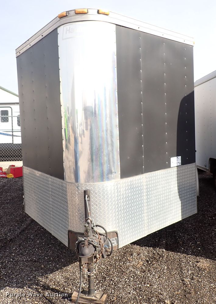 image for item DJ0010 2005 Haulmark FNV7X16WT2 enclosed cargo trailer