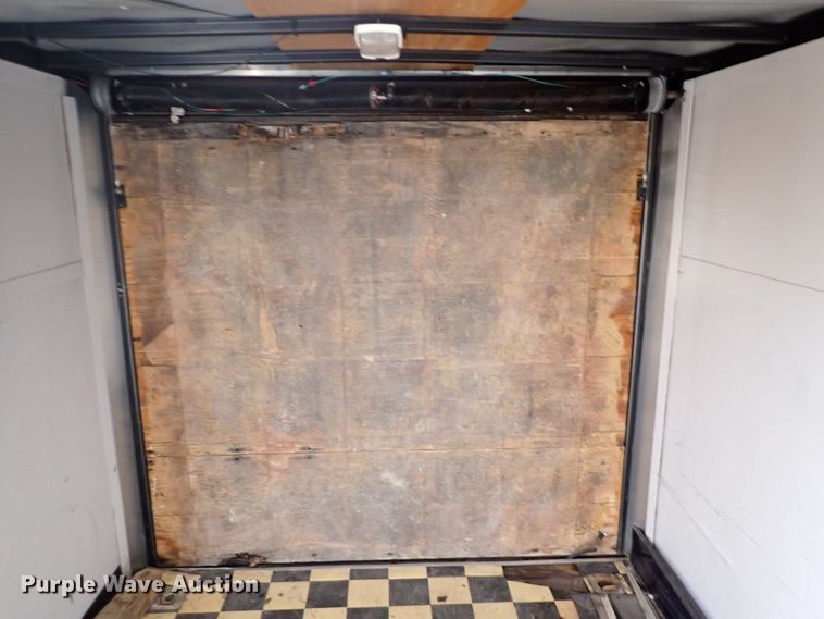 image for item DJ0010 2005 Haulmark FNV7X16WT2 enclosed cargo trailer