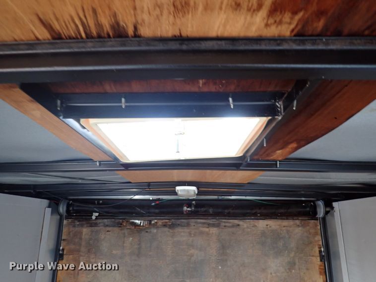 image for item DJ0010 2005 Haulmark FNV7X16WT2 enclosed cargo trailer