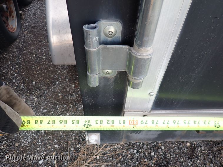 image for item DJ0010 2005 Haulmark FNV7X16WT2 enclosed cargo trailer