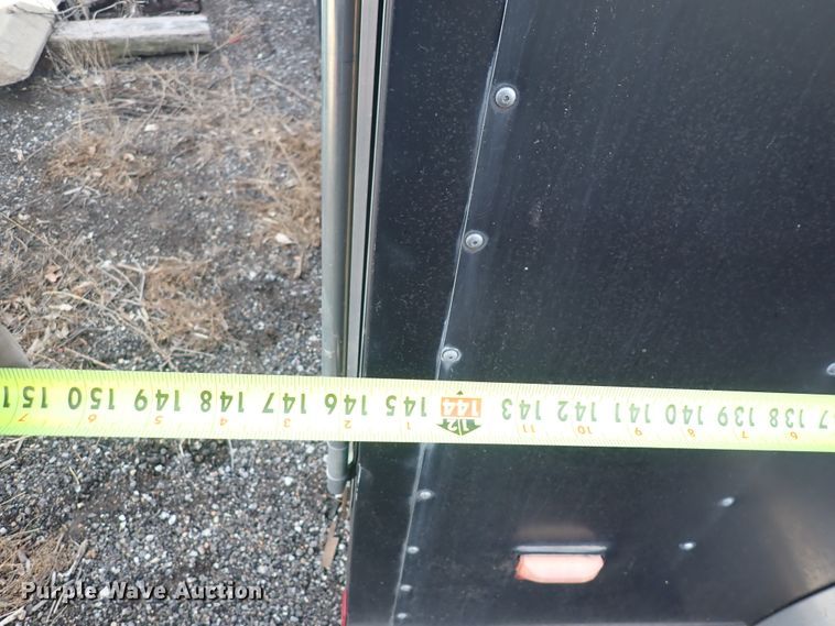 image for item DJ0010 2005 Haulmark FNV7X16WT2 enclosed cargo trailer