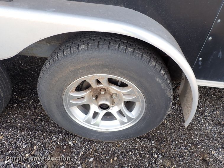 image for item DJ0010 2005 Haulmark FNV7X16WT2 enclosed cargo trailer