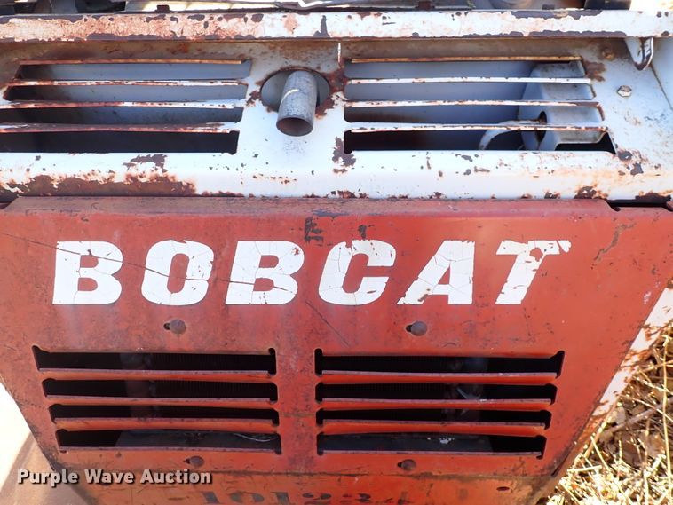 image for item DJ0036 1976 Bobcat 520  skid steer loader