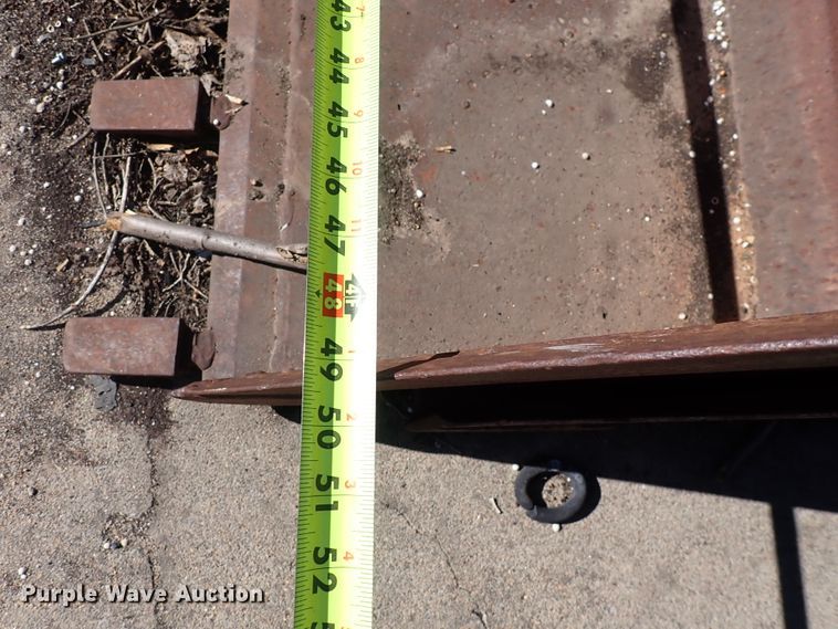 image for item DJ0036 1976 Bobcat 520  skid steer loader