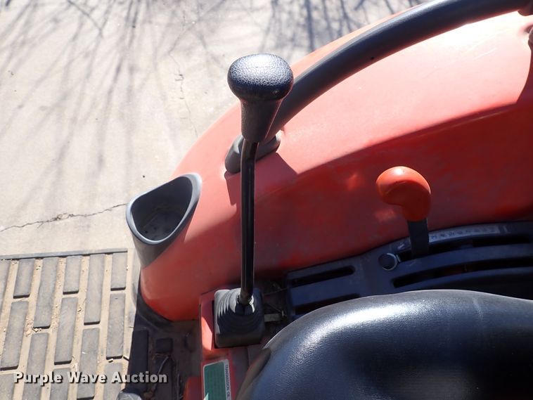 image for item DJ0039 Kioti CK30 HST  MFWD tractor