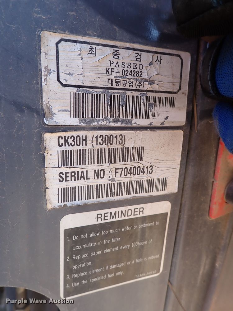 image for item DJ0039 Kioti CK30 HST  MFWD tractor