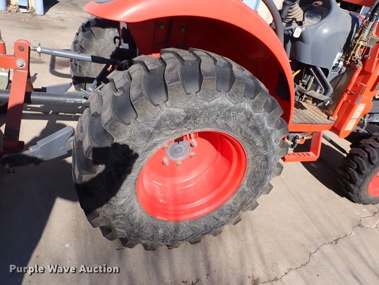 image for item DJ0039 Kioti CK30 HST  MFWD tractor