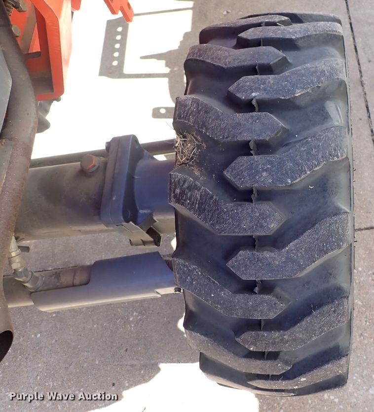 image for item DJ0039 Kioti CK30 HST  MFWD tractor