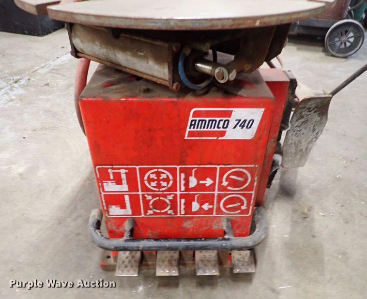 image for item DJ0048 Ammco 740 rim clamp tire machine