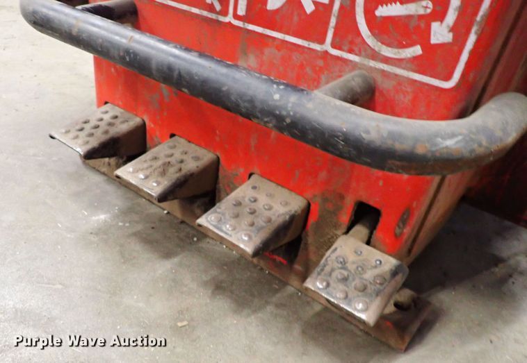 image for item DJ0048 Ammco 740 rim clamp tire machine