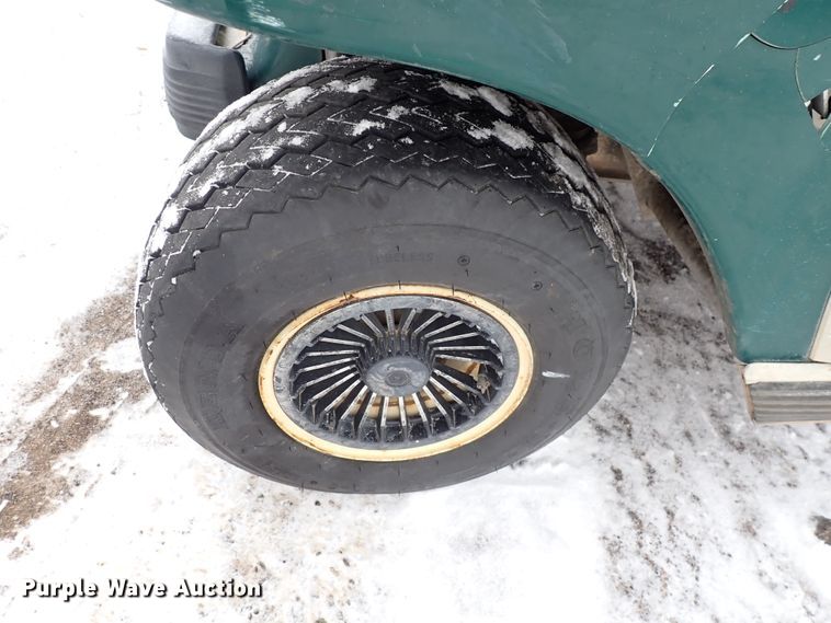 image for item DJ0051 Club Car  golf cart