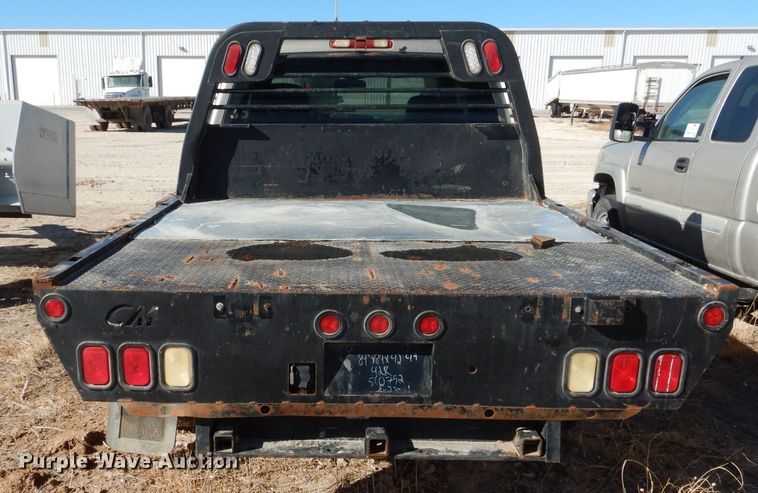 image for item DJ4918 2003 Chevrolet Silverado 1500  Ext. Cab flatbed pickup truck