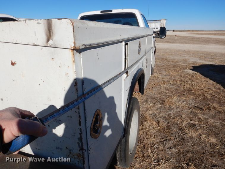 image for item DJ4923 Ford F450 Super Duty  utility / service truck