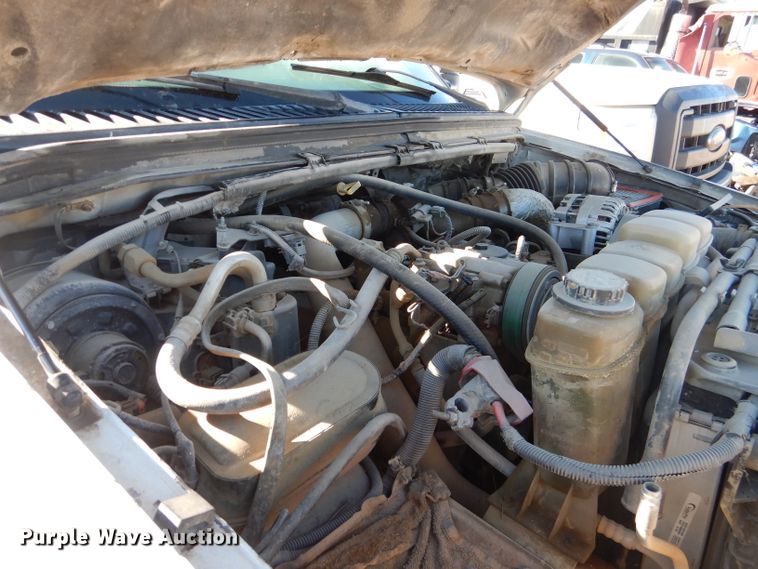 image for item DJ4923 Ford F450 Super Duty  utility / service truck