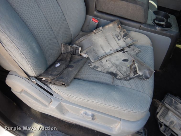 image for item DJ4947 2014 Ford F150  SuperCrew pickup truck