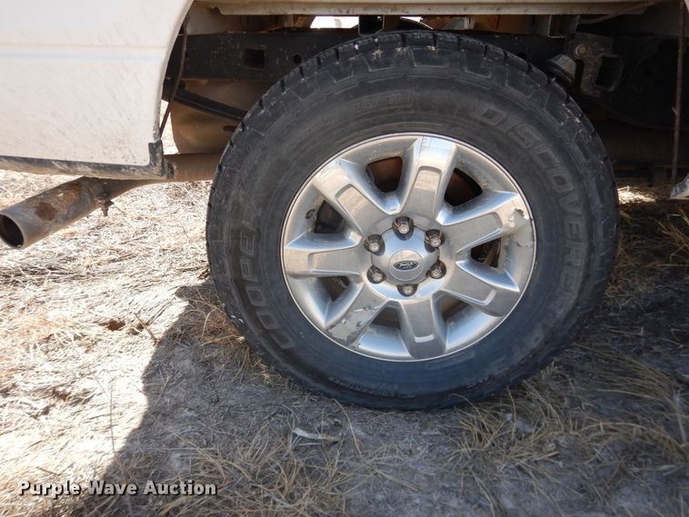 image for item DJ4947 2014 Ford F150  SuperCrew pickup truck