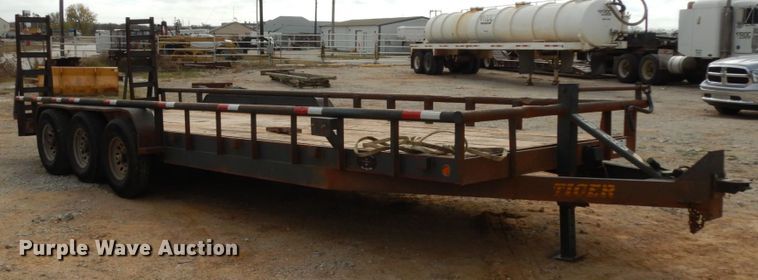 image for item DJ8076 2017 Tiger utility trailer