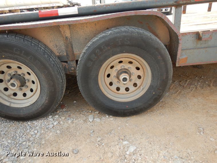 image for item DJ8076 2017 Tiger utility trailer