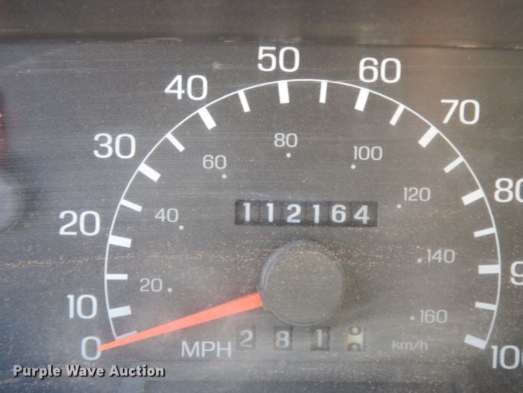 image for item DJ8206 2006 Ford F650  winch truck