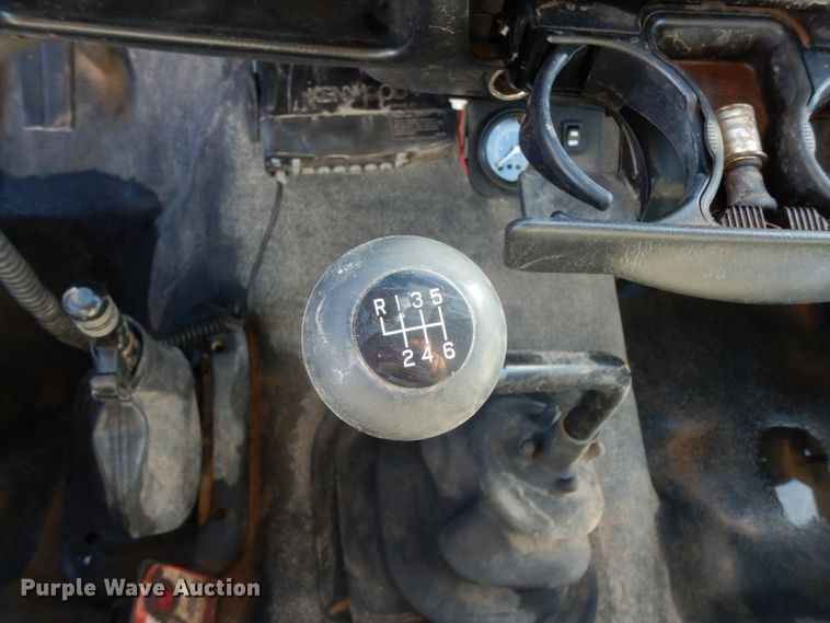 image for item DJ8206 2006 Ford F650  winch truck