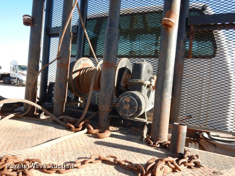 image for item DJ8206 2006 Ford F650  winch truck