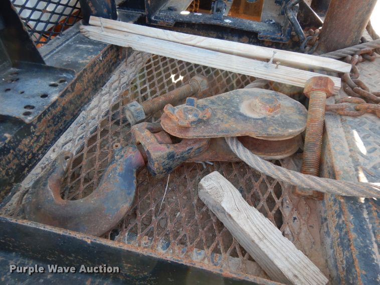 image for item DJ8206 2006 Ford F650  winch truck