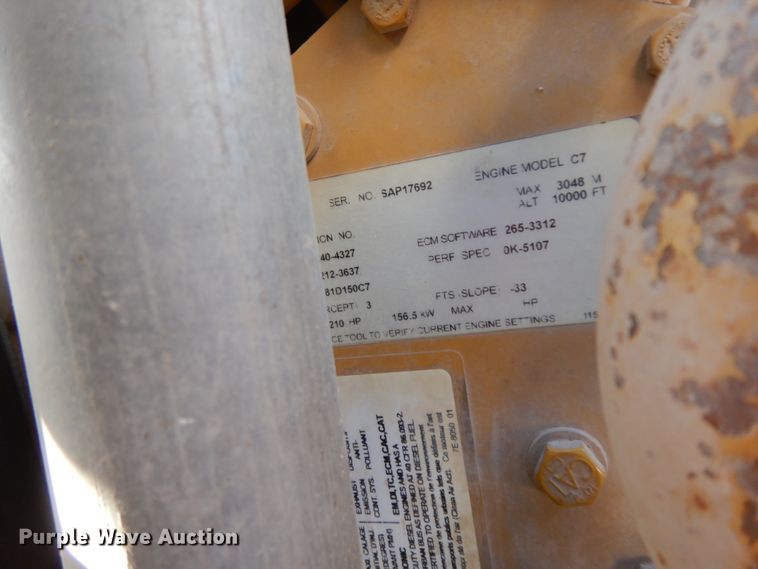 image for item DJ8206 2006 Ford F650  winch truck