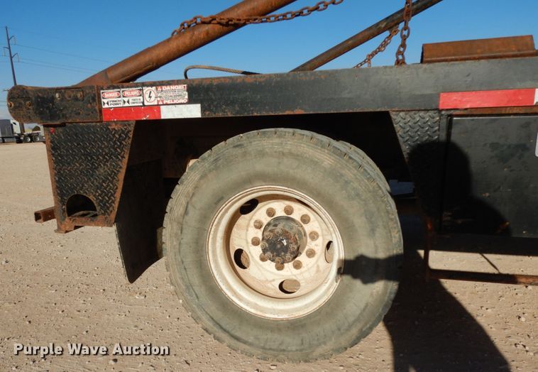 image for item DJ8206 2006 Ford F650  winch truck