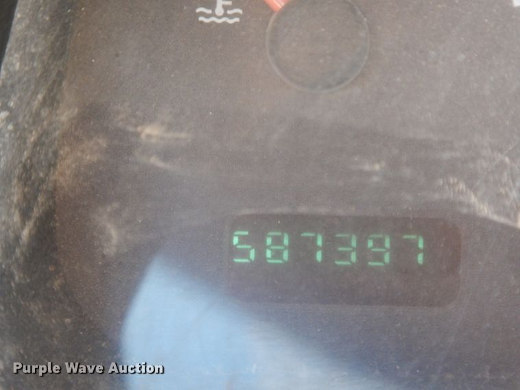 image for item DJ8208 2001 Dodge Ram 3500  winch truck