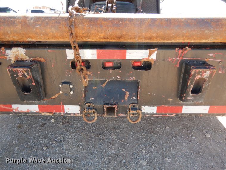 image for item DJ8208 2001 Dodge Ram 3500  winch truck