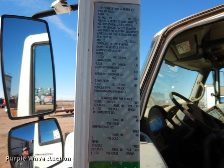 image for item DJ8212 2004 International 4300  winch truck