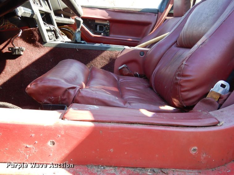 image for item DJ8227 1985 Chevrolet Corvette