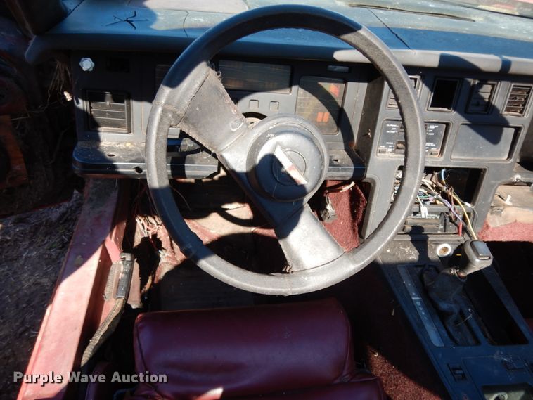 image for item DJ8227 1985 Chevrolet Corvette