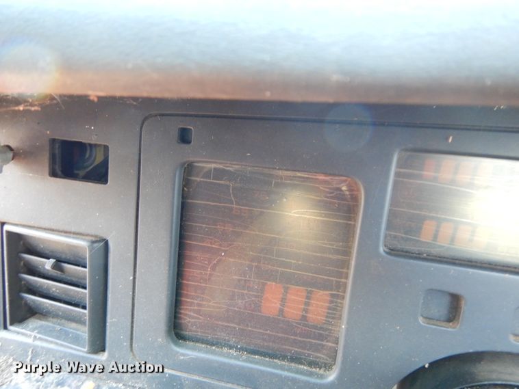 image for item DJ8227 1985 Chevrolet Corvette