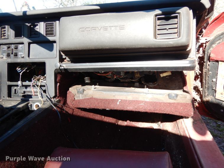 image for item DJ8227 1985 Chevrolet Corvette