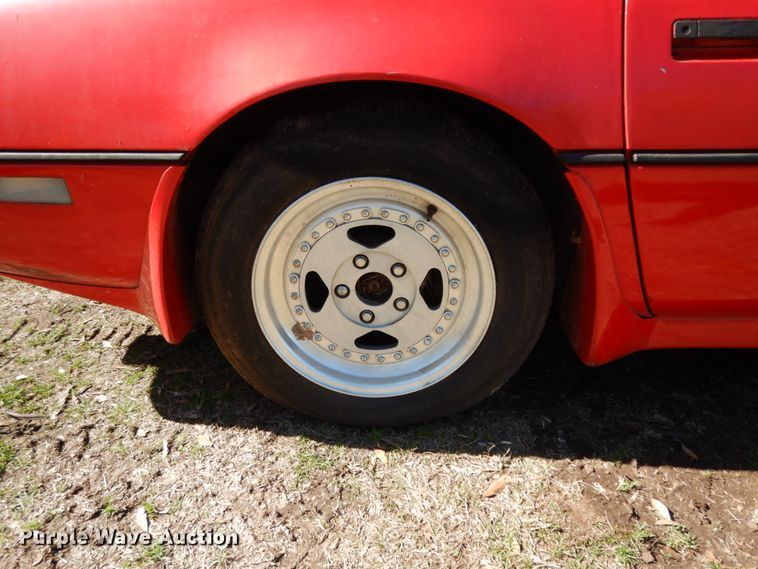 image for item DJ8227 1985 Chevrolet Corvette