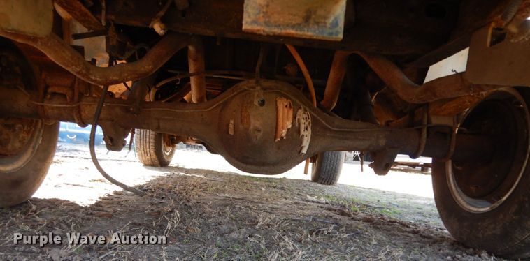 image for item DJ8228 1984 Ford Bronco  SUV