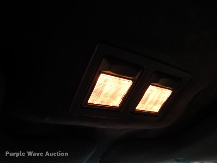 image for item DJ8229 1994 Lincoln Town Car hearse