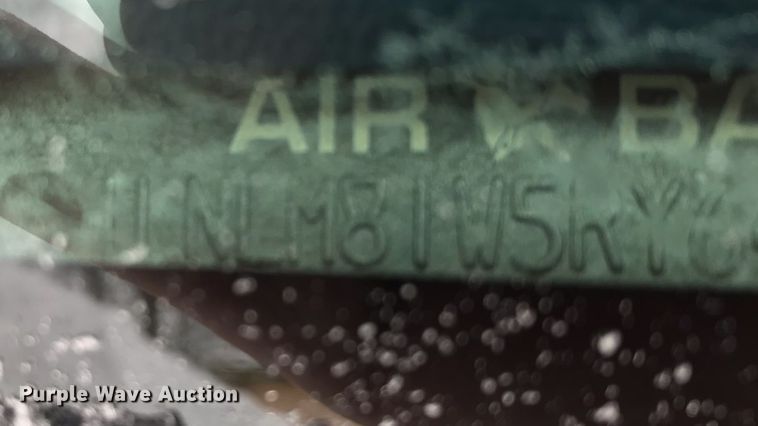 image for item DJ8229 1994 Lincoln Town Car hearse