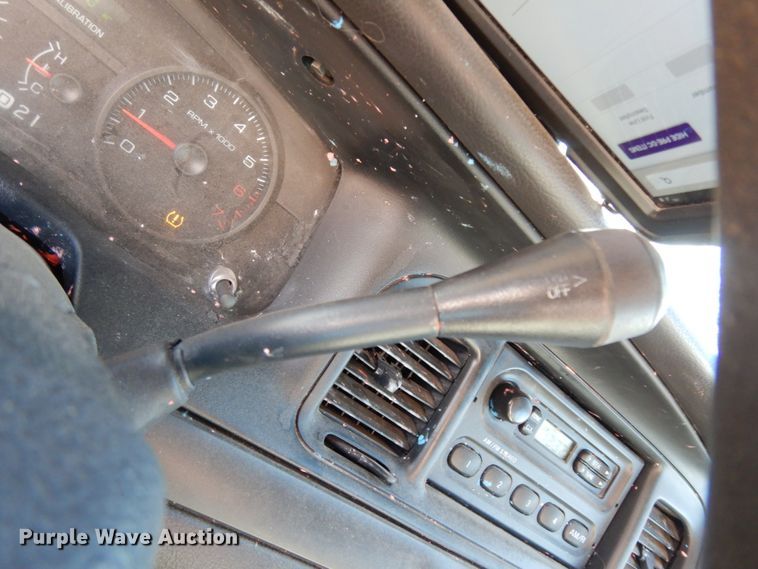 image for item DJ8230 2008 Ford Crown Victoria Police Interceptor