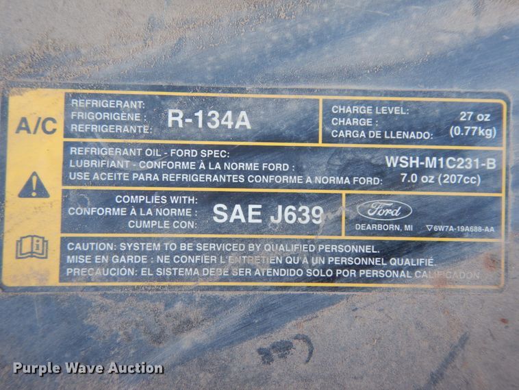 image for item DJ8230 2008 Ford Crown Victoria Police Interceptor