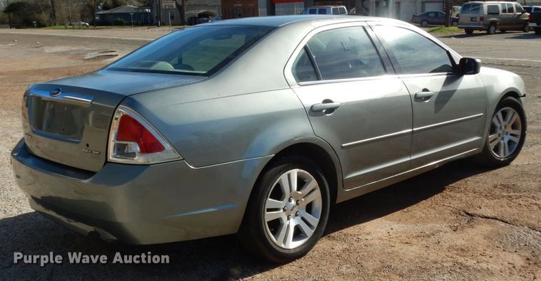 image for item DJ8231 2006 Ford Fusion