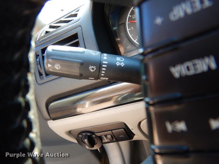 image for item DJ8231 2006 Ford Fusion