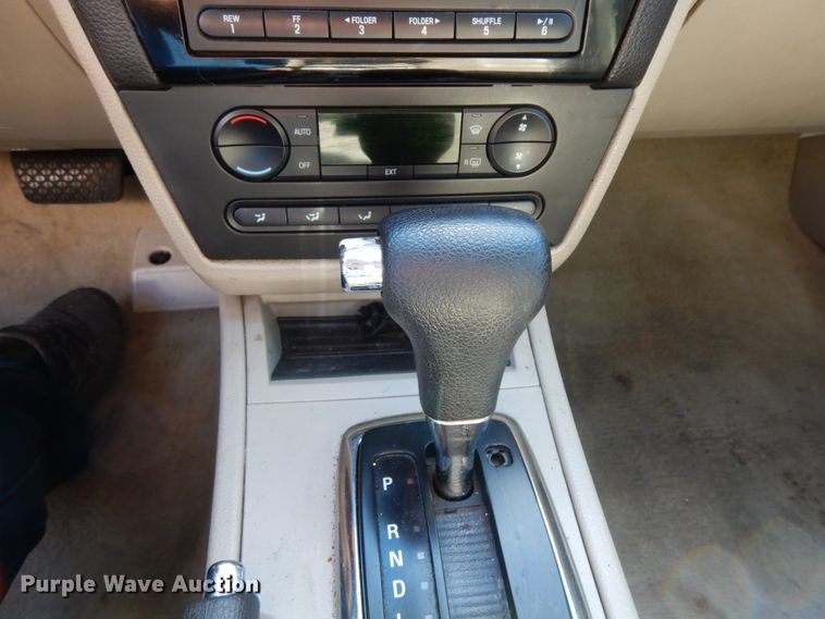 image for item DJ8231 2006 Ford Fusion