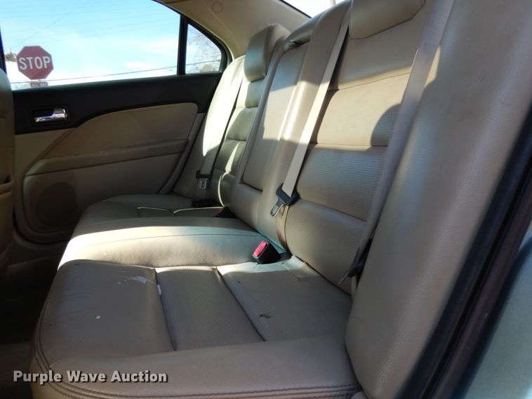 image for item DJ8231 2006 Ford Fusion