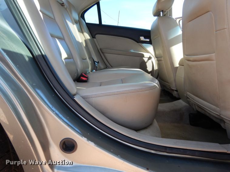 image for item DJ8231 2006 Ford Fusion