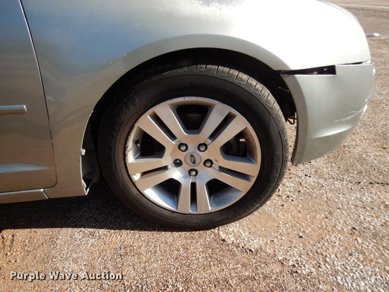 image for item DJ8231 2006 Ford Fusion