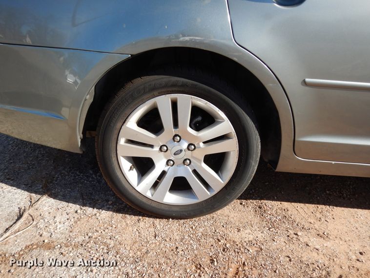 image for item DJ8231 2006 Ford Fusion